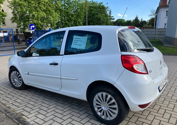 Renault Clio cena 8500 przebieg: 165000, rok produkcji 2010 z Poznań małe 56